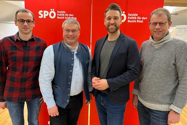V. l.: Bezirksgeschäftsführer Florian Schiffecker, Bezirksvorsitzender Schärding Karl Walch, Landesgeschäftsführer Florian Koppler und der Rieder Bezirksvorsitzender Fritz Hosner. | Foto: SPÖ