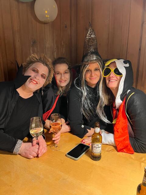 Christina Steixner-Buisson, Nadin Traunfellner, Katarina Menardi und Alexandra Erhard
 | Foto: Privat