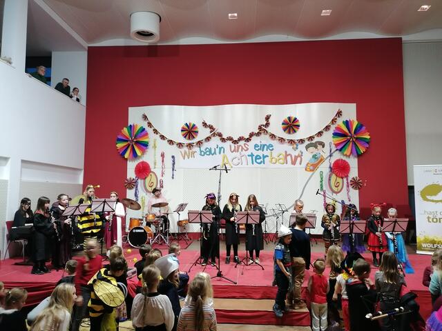 Klarinetten-Ensemble (Ltg. Fabienne Zernig)