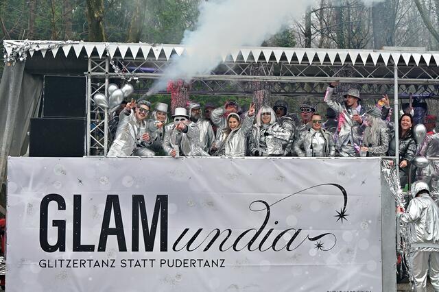 Natürlich war die Eröffnung der Kulturhauptstadt Thema des Hatschataler Faschingumzuges. | Foto: Wolfgang Spitzbart