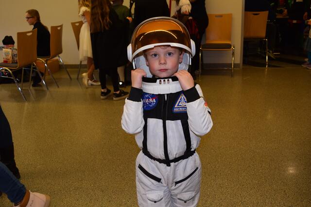 Die Kleinen begeisterten mit ihren kreativen Kostümierungen.  | Foto: Selina Duran