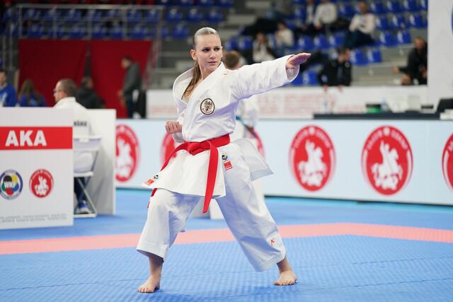 Tamara Lehner schrieb am gestrigen Sonntag Geschichte. Sie erkämpfte sich bei der EKF-EM Silber. | Foto: Frieways Karateklub