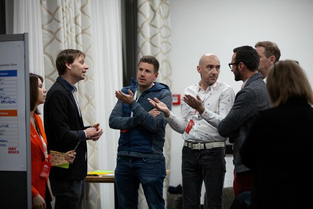 Für die Dörfer westlich der Stadt Innsbruck und im westlichen Mittelgebirge fand am 5. Februar der Zukunftsbildworkshop in Kematen statt. | Foto: Manuel Giner / Randall Media Factory