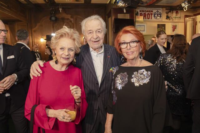 Inge und Harald Serafin mit Frau Ingrid Klingohr (v.l.). | Foto: Jürgen Hammerschmid
