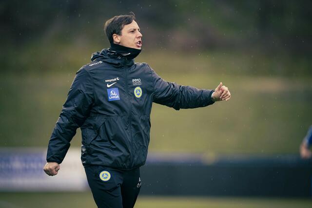 Cheftrainer Alexander Zellhofer ist zufrieden mit der Vorbereitung seiner Mannschaft.  | Foto: Christian Hofer