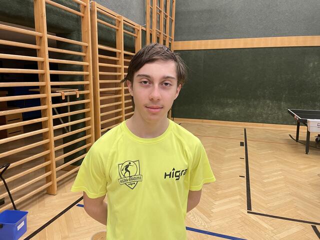 Sebastian Ahrer ist als Kindertrainer in der Akademie tätig. 