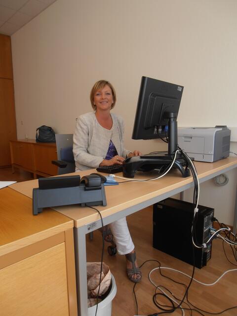 Gudrun Finder befürwortet die vorwissenschaftliche Arbeit, hätte aber Verbesserungsvorschläge. | Foto: Almer