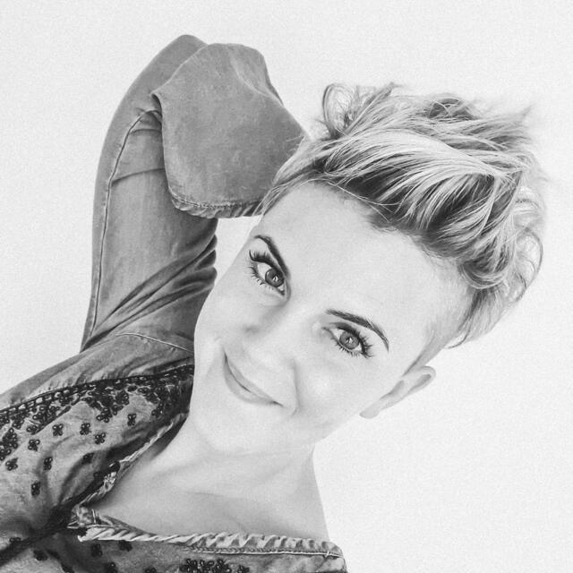 Die Zeltwegerin Vivien Pichler hat sich zur Farb- und Stilberaterin ausbilden lassen.  | Foto: Privat