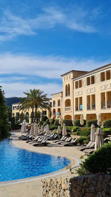 Natalie hat sich im 5- Sterne Hotel sehr wohl gefühlt.  | Foto: Pieber