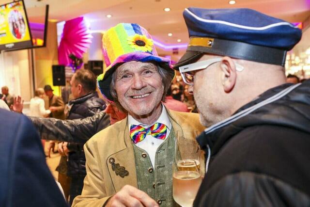 Fasching in der Lentia City | Foto: Fotomeisterei / Inge Streif Photography