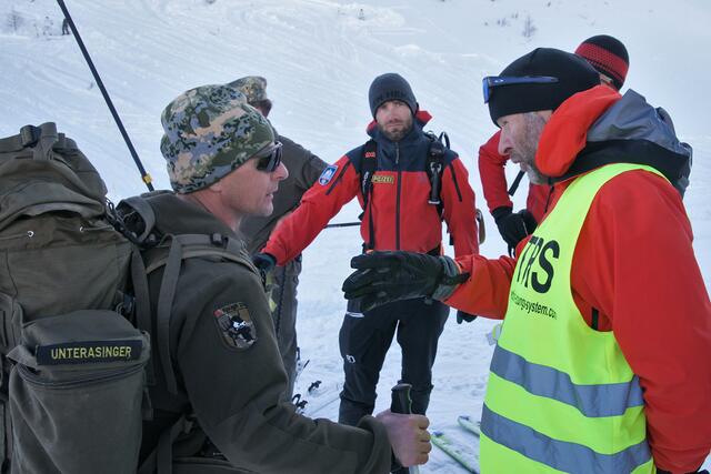 Erste Einsatzleiterabsprachen. Alfred Unterasinger (li.) mit Peter Ladstätter | Foto: Kurnik