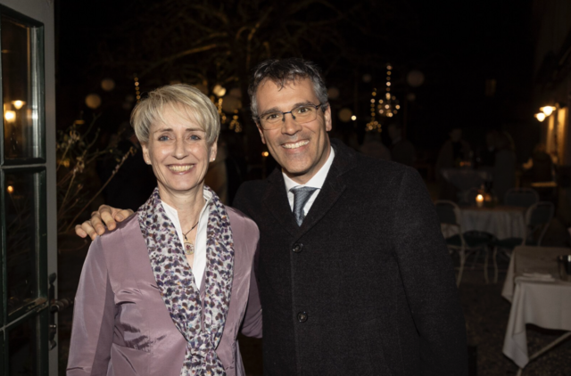 Andrea Hofer (Leitung Haus Salzburg, Ronald McDonald Kinderhilfe) &amp; Prim. Univ. Prof. Dr. Daniel Weghuber | Foto: Fotos honorarfrei © Andreas Kolarik