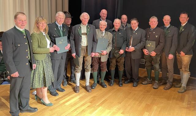 Freizeitpark Volles Haus Beim Bezirksj gertag In Micheldorf Kirchdorf freizeitpark-volles-haus-beim-bezirksj-gertag-in-micheldorf-kirchdorf