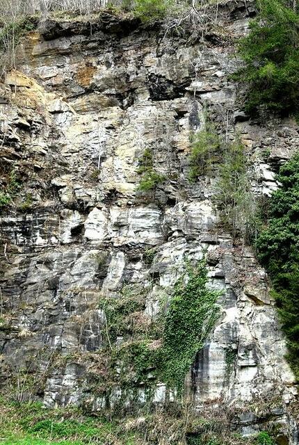 Steinbruch mit Marmorschicht | Foto: KK