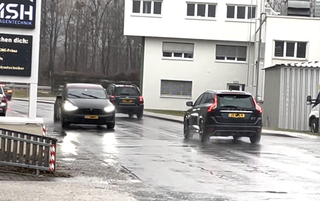 In erster Linie sind es Niederländer die wieder umkehren müssen.  | Foto: Martin Schöndorfer, 2024