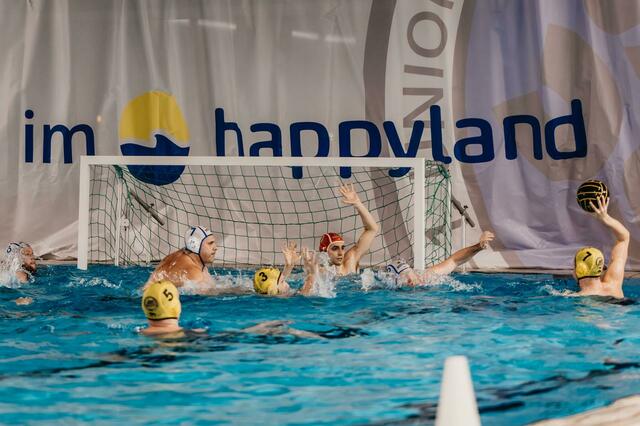 Trotz Niederlage zeigten unsere Wasserballer eine herausragende Leistung. | Foto: zVg.