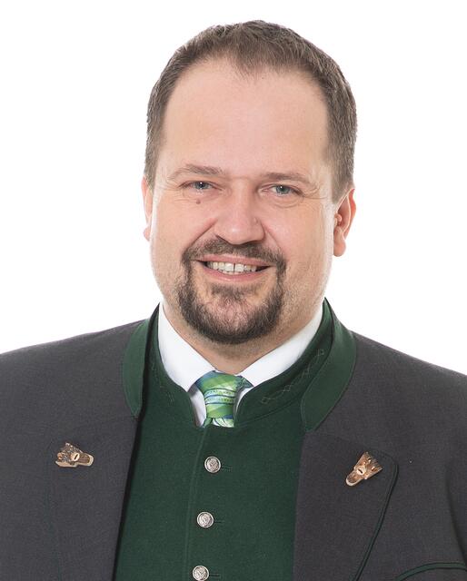 Roman Thomaser ist Bürgermeister von Markt Hartmannsdorf. | Foto: Raiser Sarah
