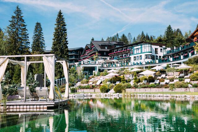 Das Hotel Alpin Resort Sacher im Sommer. | Foto: Pia Schorner