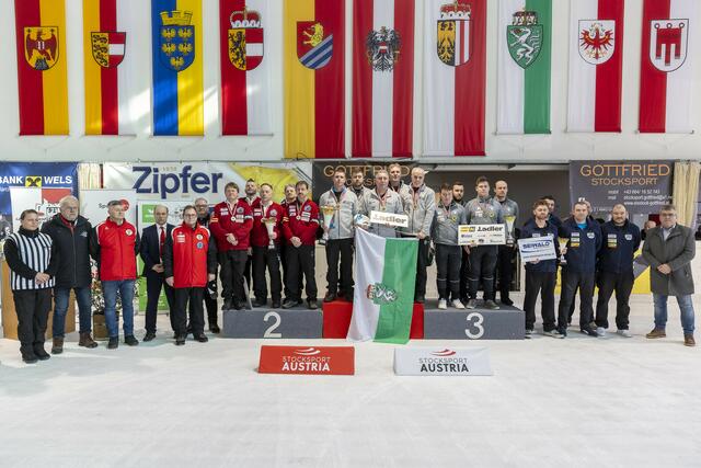 Siegermannschaften der 82. Herren Staatsmeisterschaft im Eisstocksport 2024 | Foto: Fabian Bleier (BÖE)