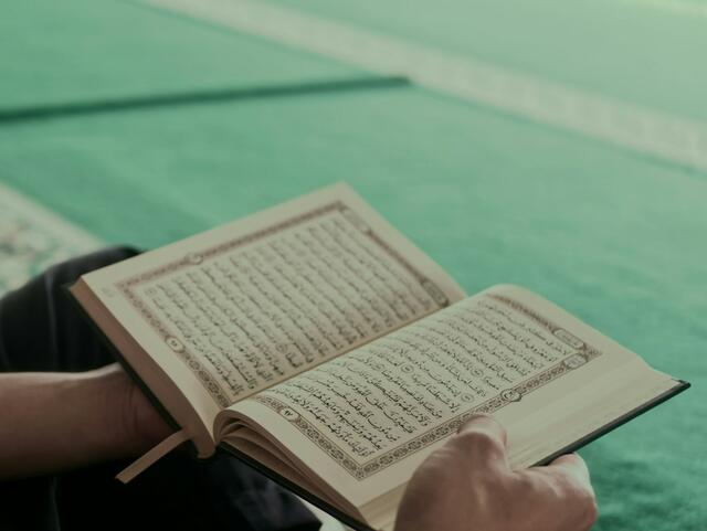 In die Ottakringer Straße 113 ist eine Moschee eingezogen. In Sachen Bewilligung gibt es jedoch unterschiedliche Ansichten. (Symbolfoto) | Foto:  Masjid Pogung Dalangan/Unsplash