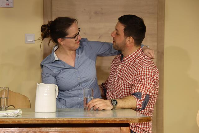 Christoph Österbauer mit "Heiratskandidatin" Steffi Prommegger.