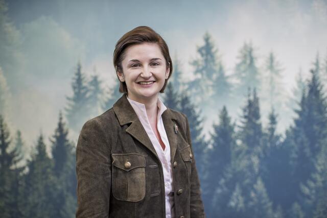 Landeshauptmann-Stellvertreterin Marlene Svazek hat die „Hohe Jagd“ heute offiziell eröffnet. | Foto: Land Salzburg/Neumayr/Leopold