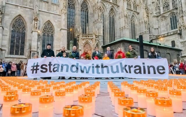 Die Caritas appellierte dabei für anhaltende Solidarität. | Foto: GEORG HOCHMUTH / APA / picturedesk.com 