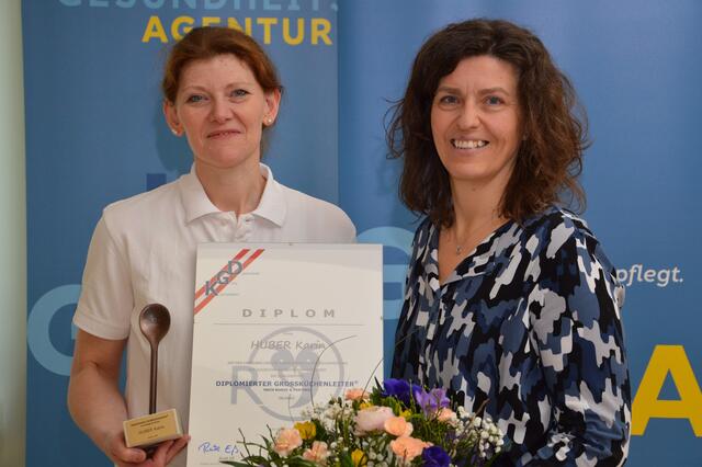 Karin Huber (l.) und Sonja Schindler | Foto: Landesklinikum Waidhofen