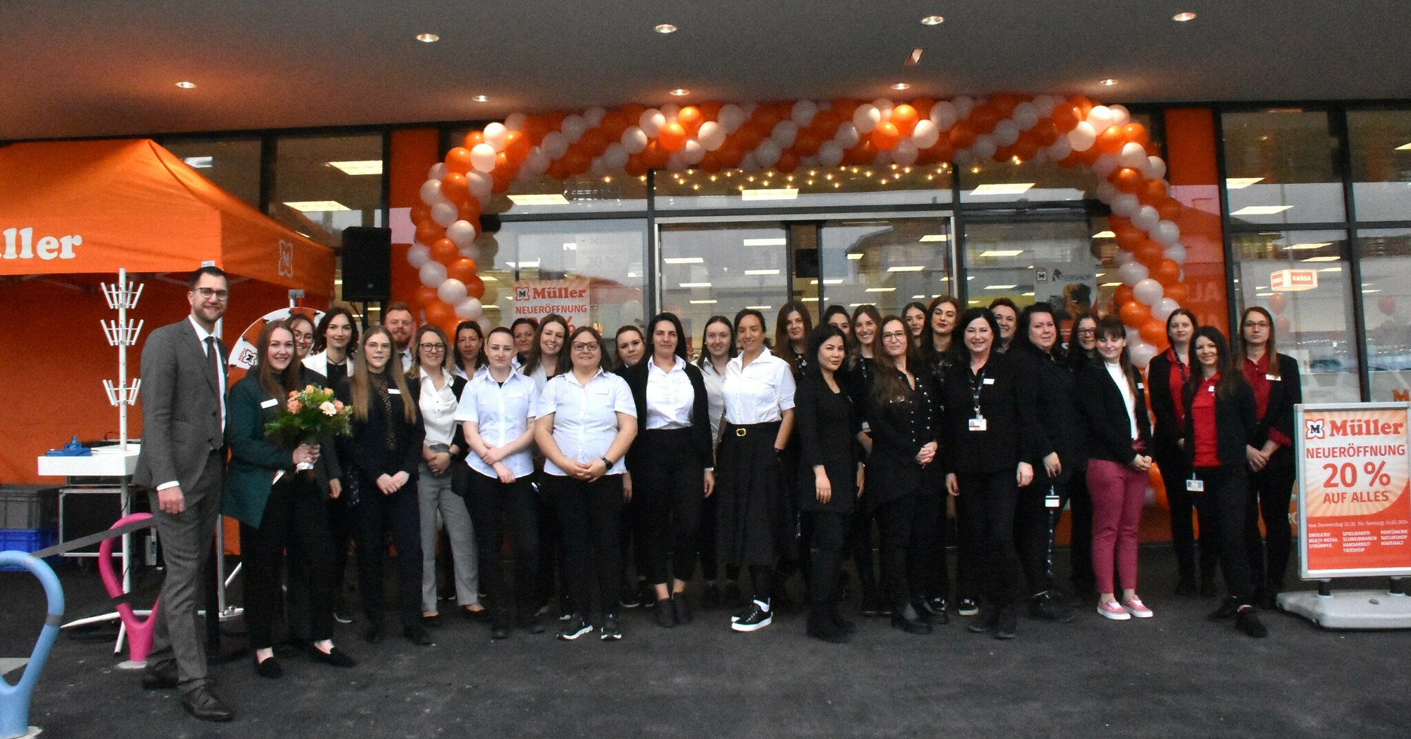 Neueröffnung: Drogeriemarktkette Müller eröffnete Filiale in Weiz - Weiz