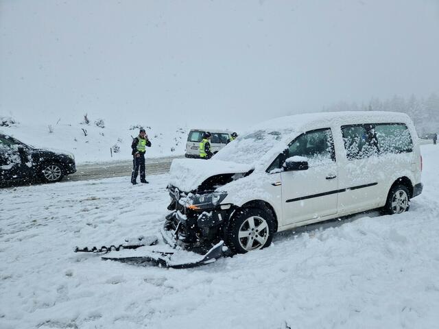 Zu einem Verkehrsunfall kam es heute am 23. Februar 2024 in Neukirchen.