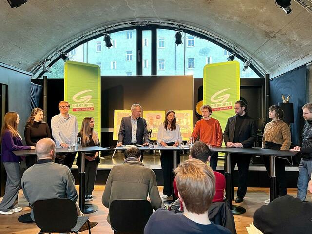 Die Grünen präsentieren die Liste und die Programmpunkte zur GR Wahl. | Foto: Grüne
