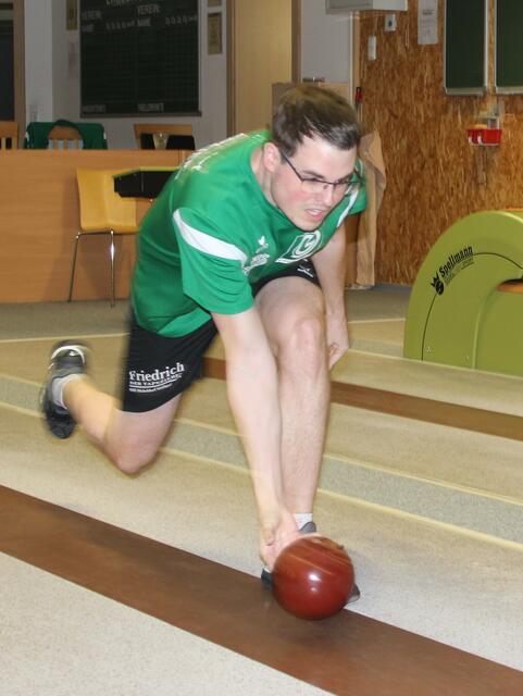 Mannschaftskapitän Daniel Ecker
Tagesbester mit 608 Kegel | Foto: SV GW Micheldorf-Sportkegeln