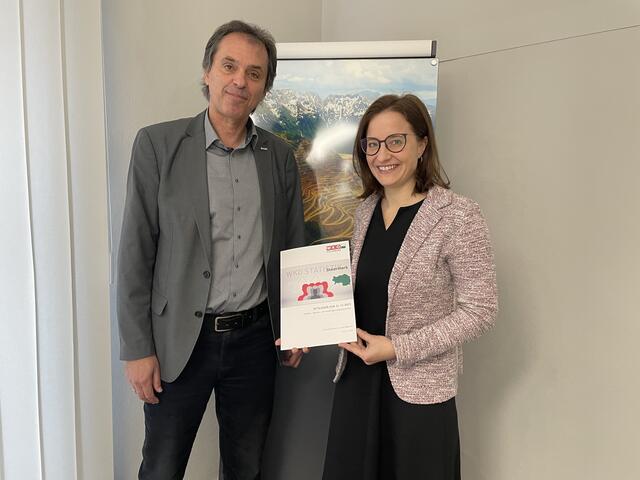 Der Leobener Regionalstellenleiter Alexander Sumnitsch und Regionalstellenobfrau Astrid Baumann präsentierten am Montag die neuesten Wirtschaftsdaten für den Bezirk Leoben und gingen auf die allgemeine wirtschaftliche Situation ein.  | Foto: RegionalMedien Steiermark