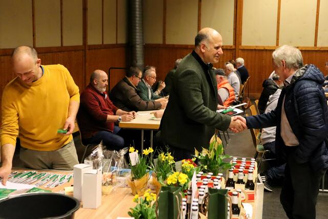 Der Preisefundus für die Ausgeschiedenen war üppig