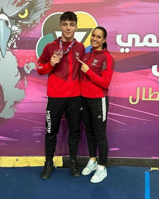 Armin Selimovic (links) und Ex-Karate-Weltmeisterin Alisa Buchinger. | Foto: Karate Austria