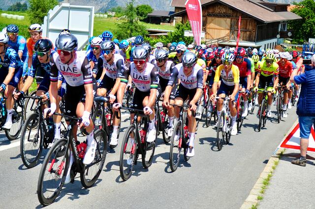 Tirol steht im April 2024 bei der Tour of the Alps erneut im Mittelpunkt der internationalen Radsportwelt. | Foto: Hassl