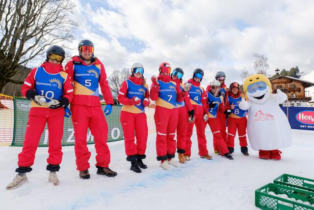 Ein erstes "Yukigassen"-Testspiel zwischen der Skischule Bögei und der Skischule Filzmoos fand im Jänner statt und kam bei allen Beteiligten ausgezeichnet an. | Foto: Filzmoos Tourismus