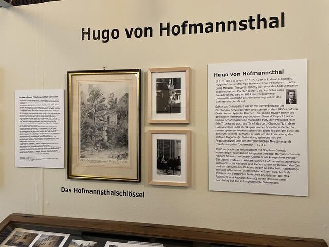 Die Dauerausstellung über den Rodauner Dichter wurde mit Unterstützung des Wien Museums neu gestaltet.  | Foto: Lisa Kammann