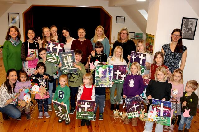 Mit Freude und Eifer waren die Kinder und die Mitglieder des Kulturvereins bei der Sache. | Foto: Rosina Katz-Logar