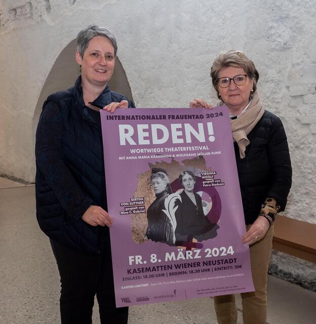 Frauenbeauftragte Claudia Auer-Deutsch und Frauenstadträtin Erika Buchinger in den Kasematten. | Foto: Stadt Wiener Neustadt/Maurer