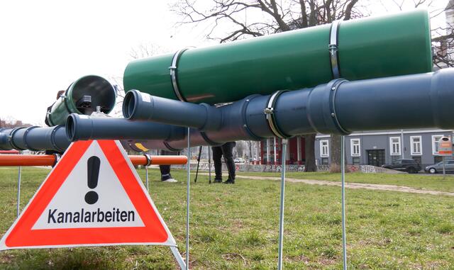 Bei der Präsenation des Gewässerschutzes für den Wientalkanal. | Foto: Pölzl