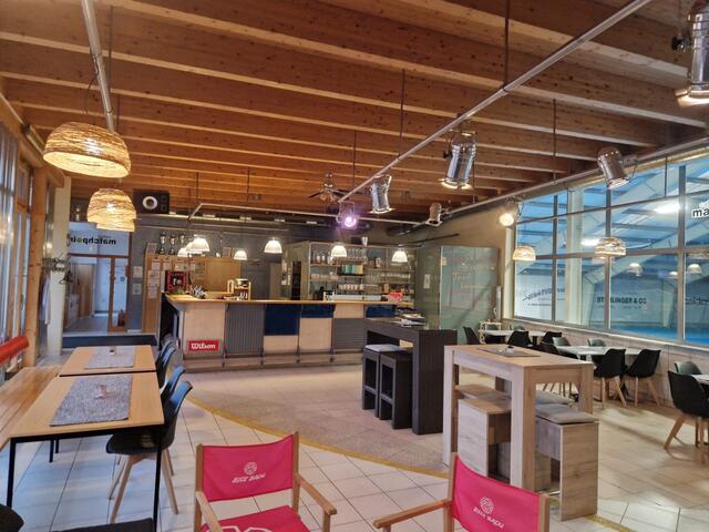 Das Café auf der Tennisanlage Kindberg ist komplett eingerichtet.  | Foto: Gerald Gamauf