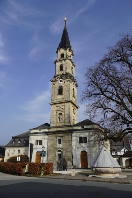 Die Kirche im Ortszentrum von Mattsee. | Foto: Emanuel Hasenauer