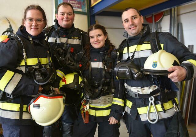 Atemschutzträger-Lehrgang des Bezirks Amstetten. | Foto: Wolfgang Zarl