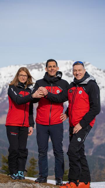 Landesleiter Matthias Cernusca und seine Stellvertreter Simone Radl und Karl Weber zogen Bilanz. | Foto: Bergrettung NÖ/W