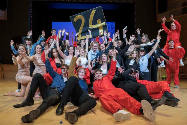 Die angehenden Maturantinnen und Maturanten des Bad ischler Gymnasiums feierten ihren Maturaball. | Foto: Privat