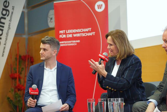 Andreas Höllinger und Vizepräsidentin der Wirtschaftskammer OÖ Angelika Sery-Froschauer. | Foto: WB/Foto Mathe