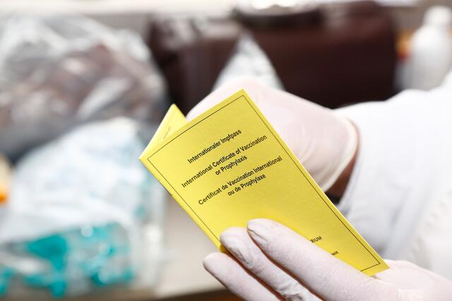 Die HPV-Impfung wird zwischen dem 9. und 21. Geburtstag empfohlen. Sie ist kostenlos und beugt Krebserkrankungen vor, die von Humanen Pappilomviren ausgelöst werden können. | Foto: Land Salzburg