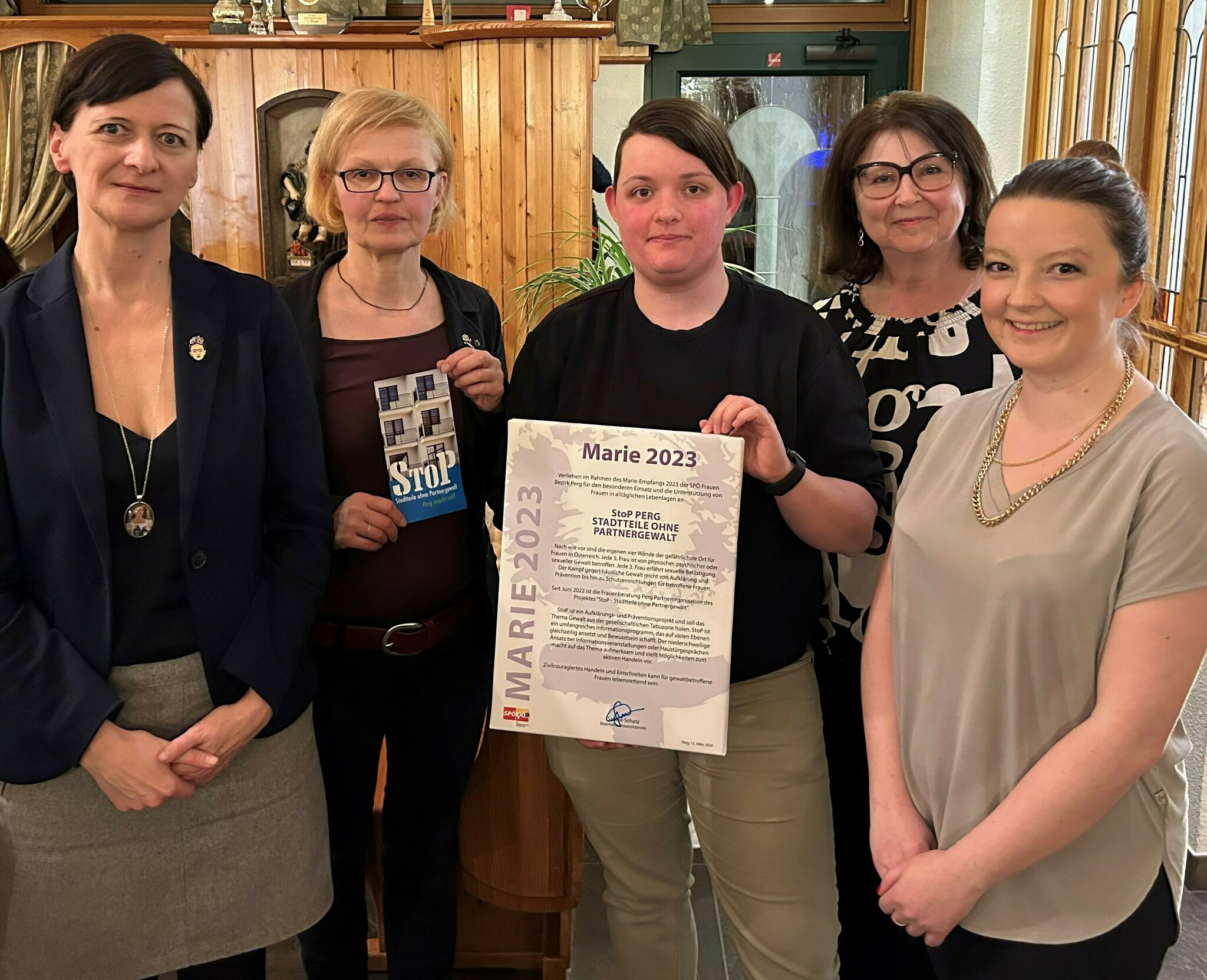 marie-empfang-sp-frauen-pr-sentieren-die-marie-in-st-georgen-gusen
