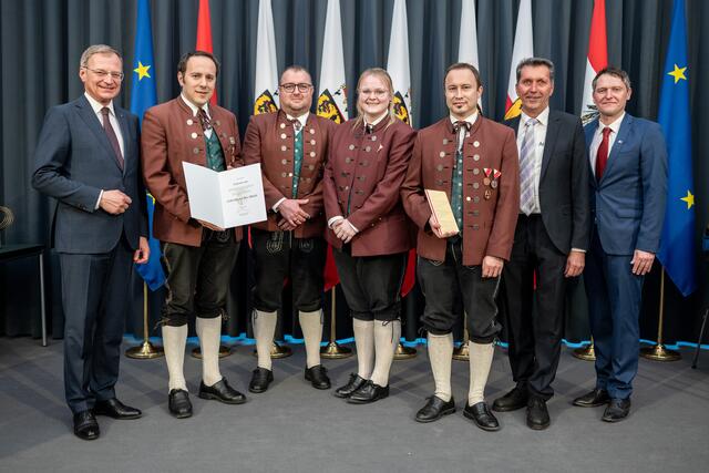 Den Con-Bravura-Preis erhielt auch die Musikkapelle Atzbach 1865. | Foto: Land OÖ/Peter Mayr